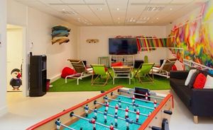 اتاق بازی و استراحت